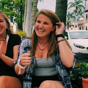 Meet your Posher, Alyssa